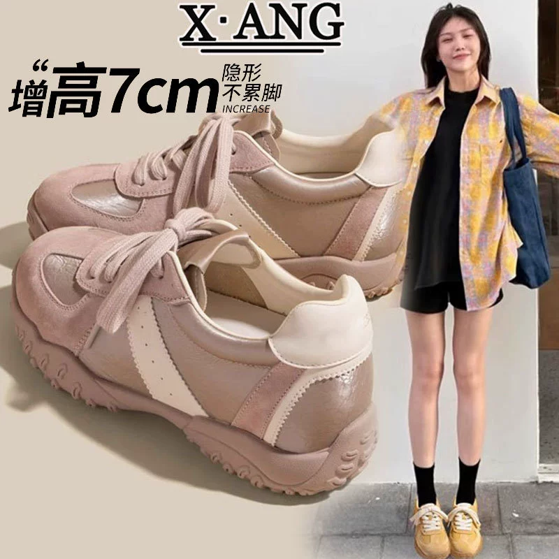 Внутреннее увеличение 7 см Маленькая женская обувь кожаная немецкая обувь весна и лето 2025 новая дикая мягкая подошва повседневная обувь