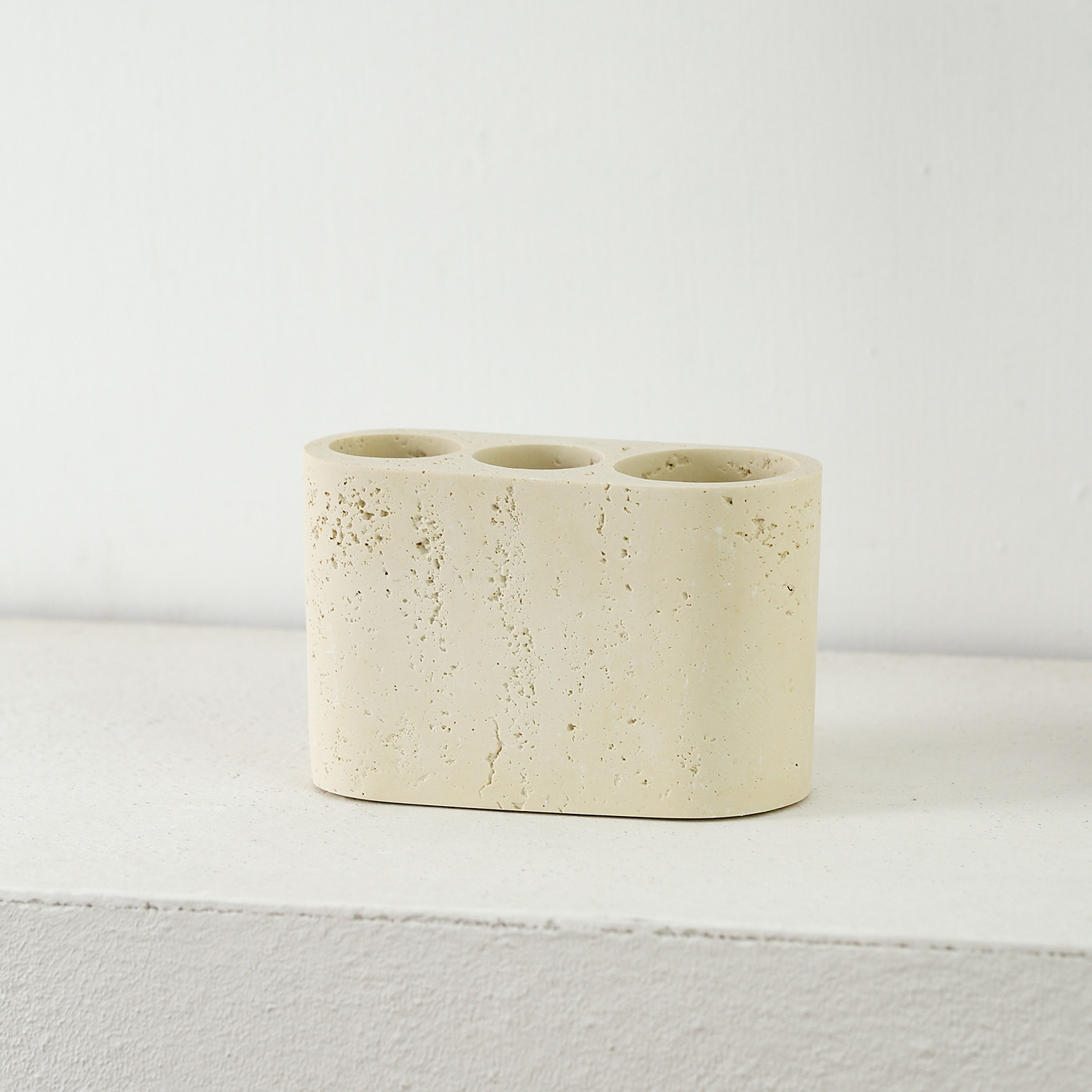 Túnel de viento silencioso almacena siete conjuntos de tazas de enjuague bucal, soporte de cepillo de dientes, botella de emulsión, botella de fragancia, bandeja de jabón, mesa de lavado