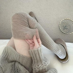 �@��ľ��ɫ�^ϥ�m�Q�yƴ���LͲ�m�ٴ��@�ݻ�ɫ�����m��ɫ�Ѷ��m