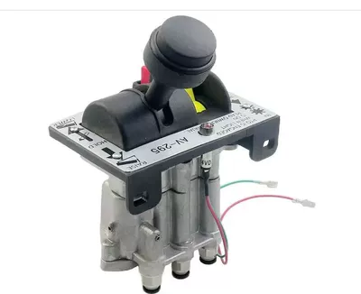 Av-295 329358X Lift Control Valve Hand-Operated Pto Switch Pneumatic Six-Hole Body Aluminum Seat New Cover (Digər kuzov və aksesuarlar) - six-holes-with-light-and-wire-with-connector