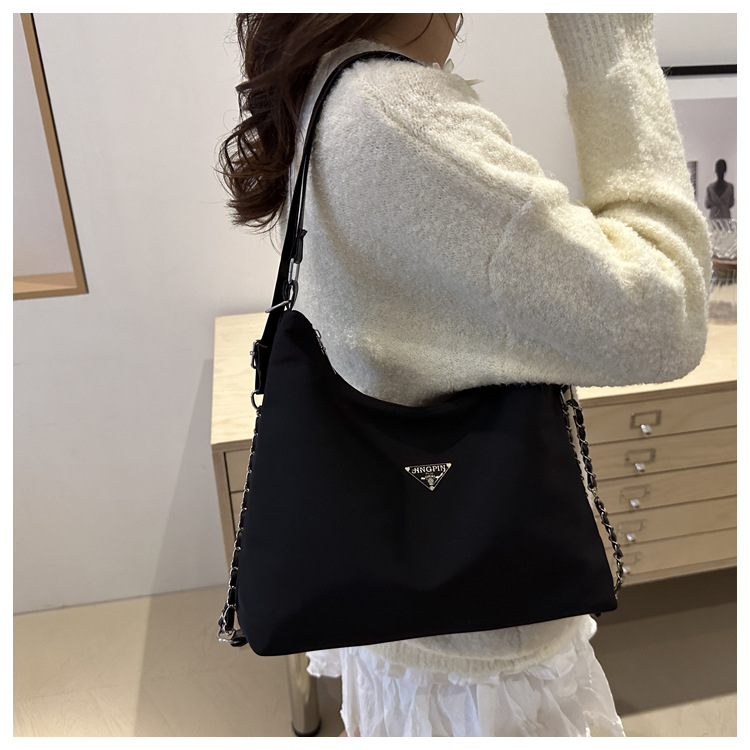 Cross-border high-end, large-capacity nylon bag for women, 2024 new trendy backpack, single-shoulder tote bag, commuter bag undefined