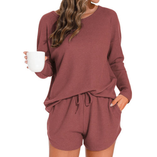 Waffle knit women's sleepwear set with long-sleeved top and shorts, casual set can be worn outside, home clothes
