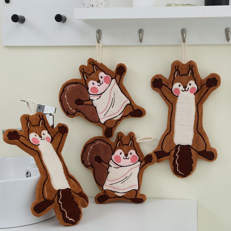 Cute Little Squirrel Hand Towel Kitchen Bathroom Toilet Towel Cartoon Soft Thickeneded Absorbent Hanging Handkerchief