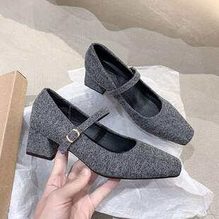 б�y���͹�֪�Ը߸�ЬŮһ�֎��ۜ\�ڬ�����Ь���^�����¿��ЬŮ