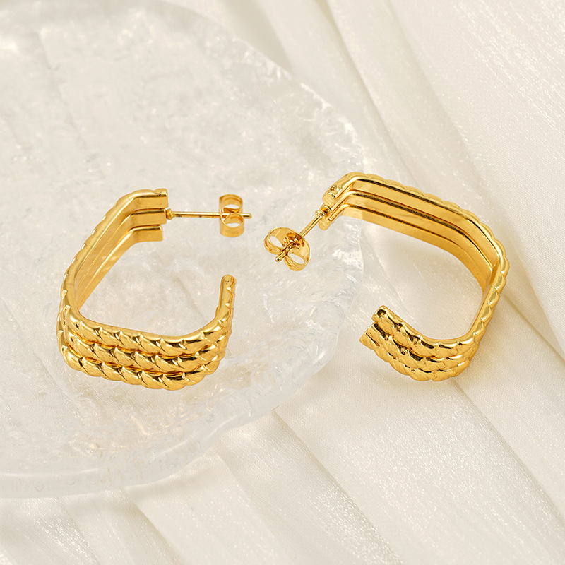 Pendientes de acero de titanio dorado multicapa rojo de la red de viento ins Pendientes de línea geométrica de acero inoxidable para mujer de moda de lujo ligero para mujer