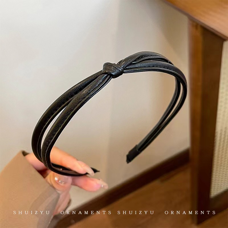 Korean Style Leather Fine Hair Band Pressed Hair Clips Headband Internet Popular 2024 New Style Hair Bundle All-match Outgoing Hair Band Headwear for Women