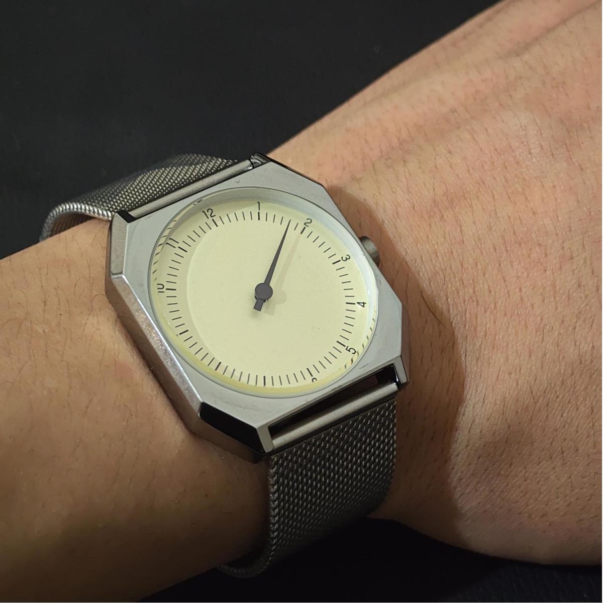 Fashionable Retro Quartz Watch For Men With Protein Leather Strap_voghion.com