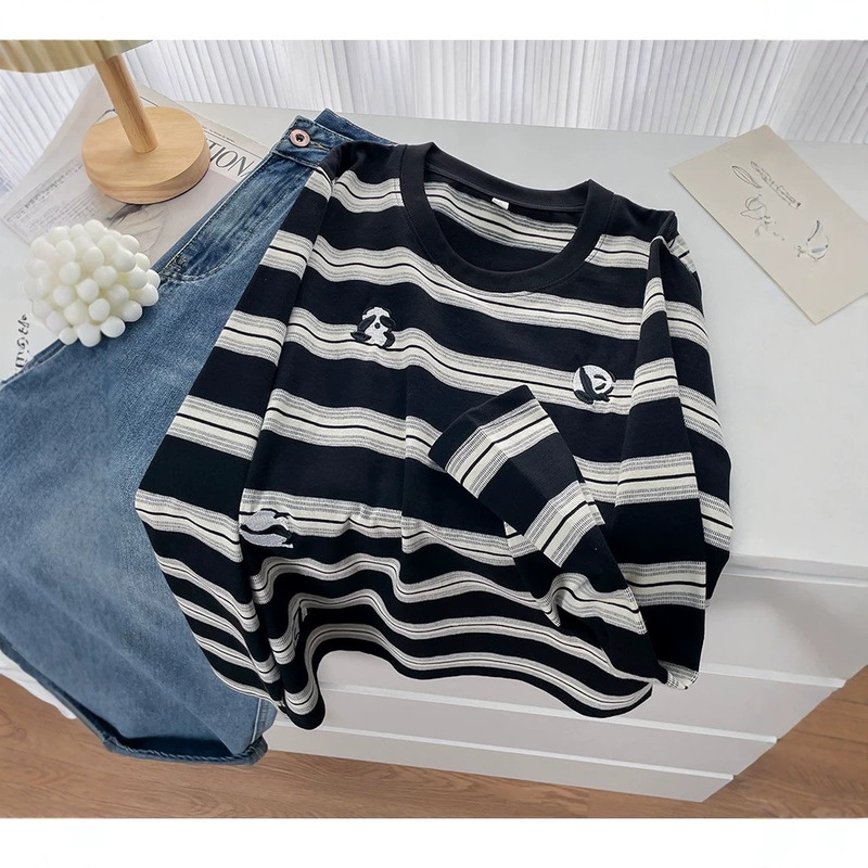 Autumn new panda embroidered striped long-sleeve T-shirt, loose-fitting and slimming, women's top, retro and versatile, perfect as a base layer