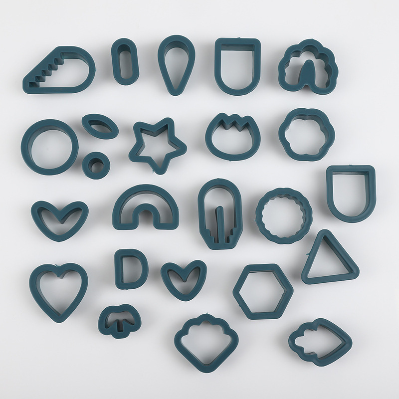 24 Piece Set DIY Plastic Mold Handmade Clay Space Sand Cutter Creative Children Play Sand Model