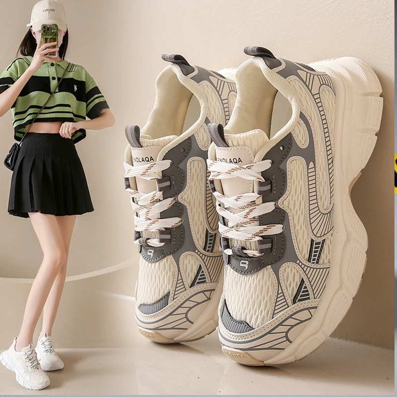 Женская обувь больших размеров 41-43. Летние сетчатые дышащие туфли для женщин на толстой подошве для женщин с широкой стопой, модная повседневная спортивная обувь.