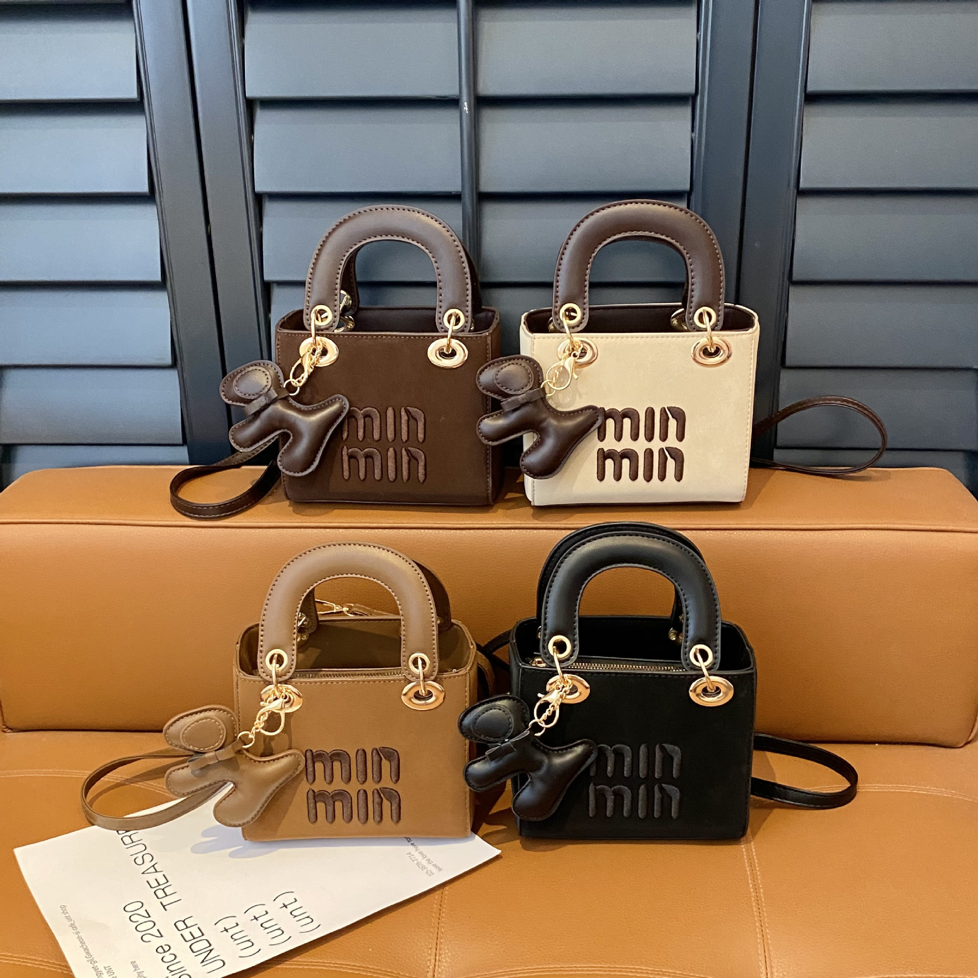 Túi xách mini da Minmin có móc khóa 169,6k/c (lố 3)