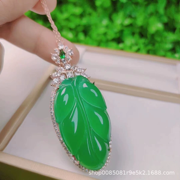 Chalcedony Necklace 20
