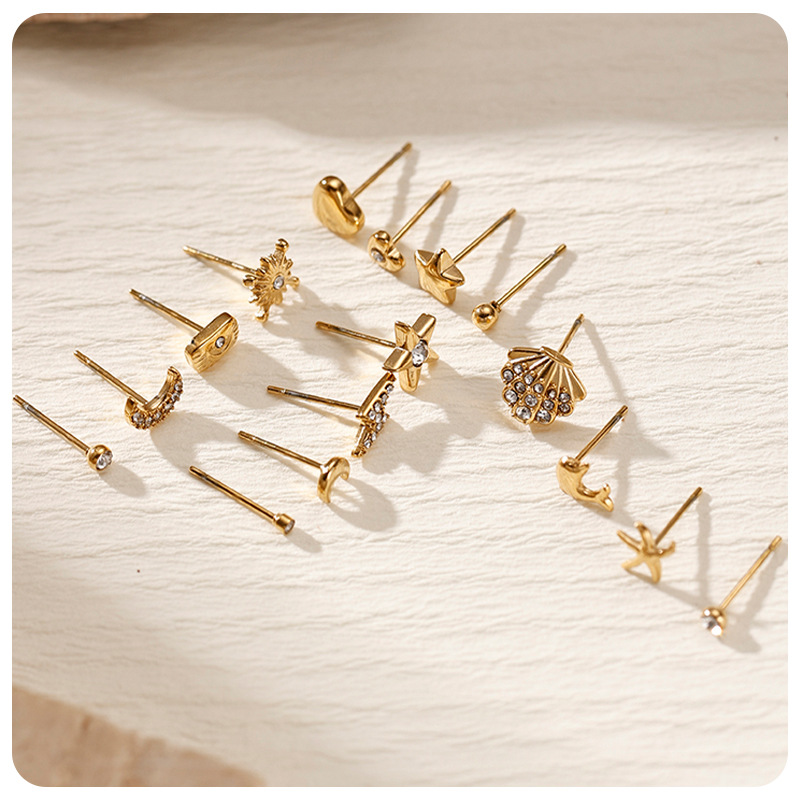 6g Weight PVD Coated Gold Plating Process 304 Stainless Steel Ear Needle Material Real Gold Plated Plating Material Small Stud Earrings Classification 1 Set Quantity Holiday, Banquet, Selfie Occasion 304 Stainless Steel Material Geometric, Star, Heart Shape Pattern All Seasons Season Women's Gender Casual, Elegant, Simple Style Style Waterproof Non Tarnish, Plating Craft PVD Coated Real Gold Plated Geometric Star Heart Shape 304 Stainless Steel Casual Elegant Simple Style Waterproof Non Tarnish Small Stud Earrings 1