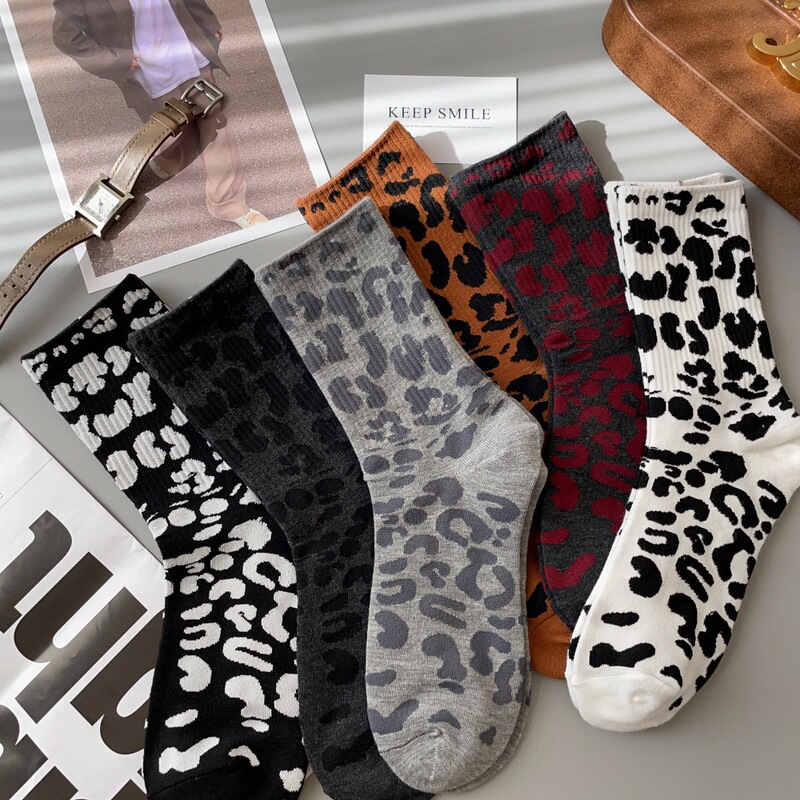 New mid-tube socks pure cotton socks high color value leopard print high-tube socks European and American style western style autumn and winter cotton socks ins personality tide