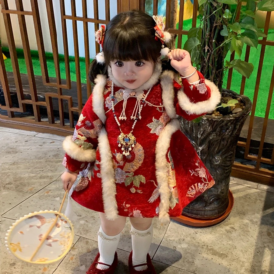 Niño estrella redonda ropa de Año Nuevo 2025 nuevo vestido de invierno vestido de aniversario de niña estilo nacional cheongsam vestido de princesa de estilo chino