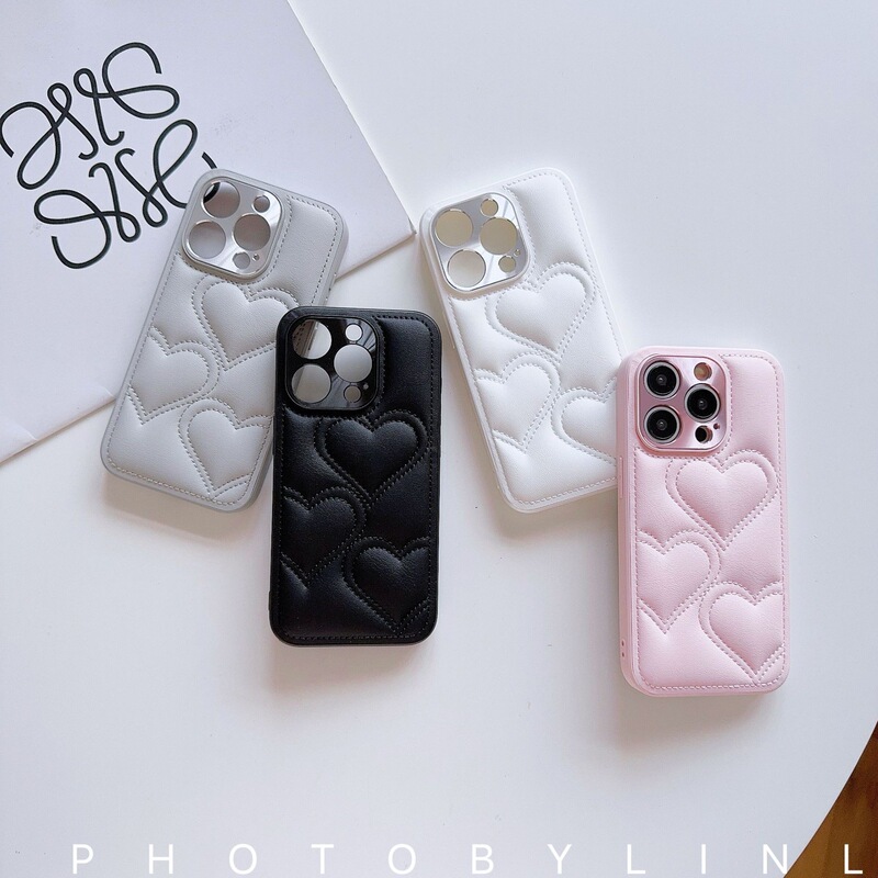 Suitable for Apple 17 Pro Max Phone Case, iPhone 16 Leather Stitching, 15 Small Chanel-Style Three-Dimensional Heart, High-End Feel Suitable for Apple 17 Pro Max Phone Case, iPhone 16 Leather Stitching, 15 Small Chanel-Style Three-Dimensional Heart, High-End Feel