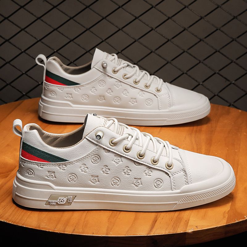European Men's Shoes Spring and Autumn 2026 New Style White Sneakers with Print Casual Leather Slip-On Trendy Shoes for Work and Sports