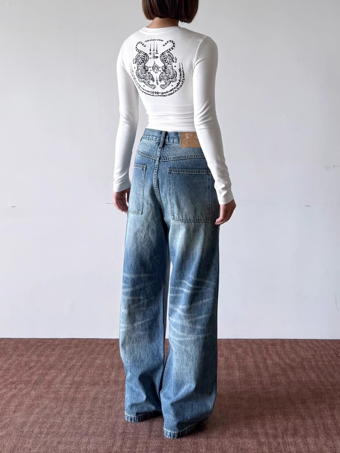 Retro Whiskered Washed Denim Jeans American Style Clean Fit Loose Straight Leg Casual Wide Leg Pants for Men And Women_mkmklike.com
