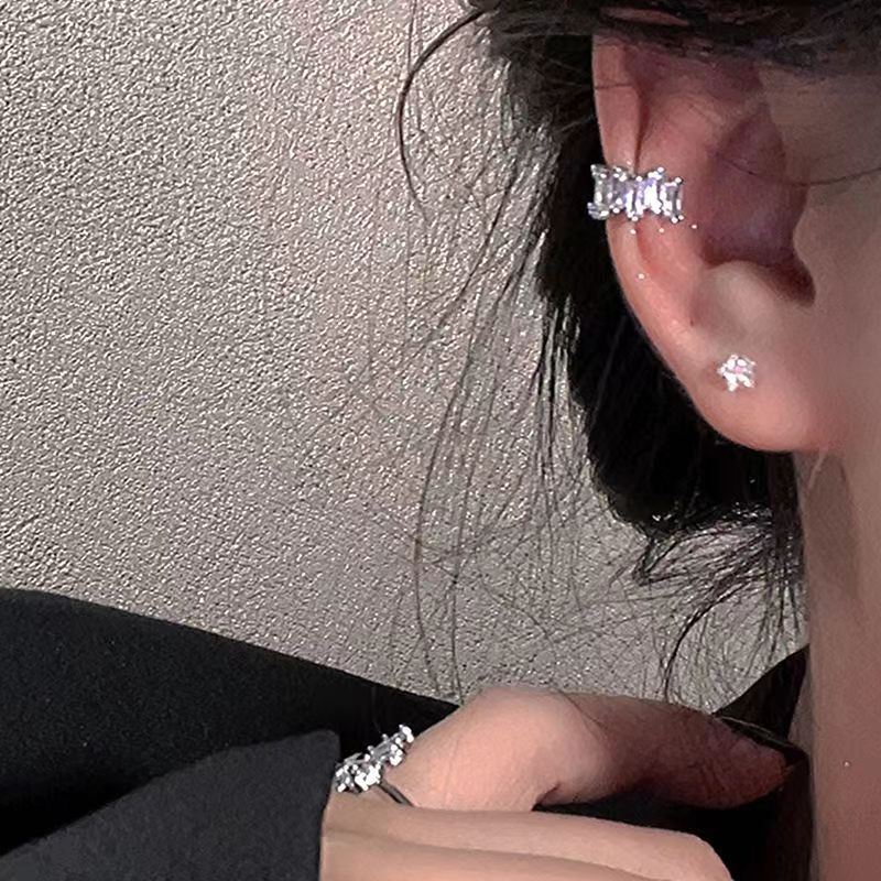 Nightclub, Party Occasion 1 Piece Lady Heart Shape Plating Inlay Alloy Rhinestones Ear Cuffs