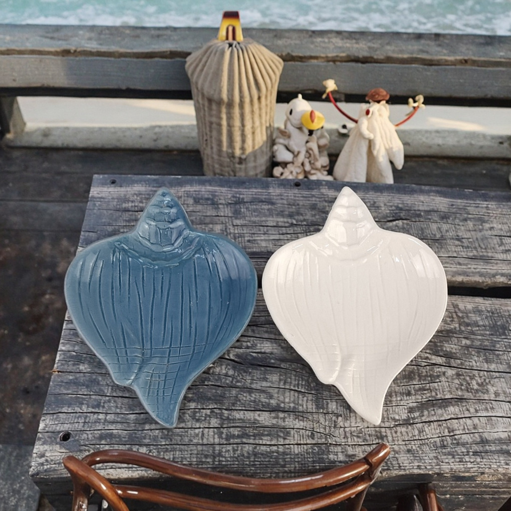 Decoración de sala de estar europea simple creativa, decoración artesanal, placa de joyería de conchas de cerámica, hogar creativo, lindo pintado a mano