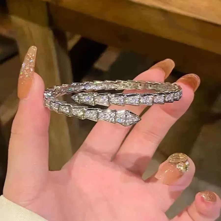 宝家锆石蛇骨手镯女轻奢小众设计高级感蛇形手环气质精致手链跨境