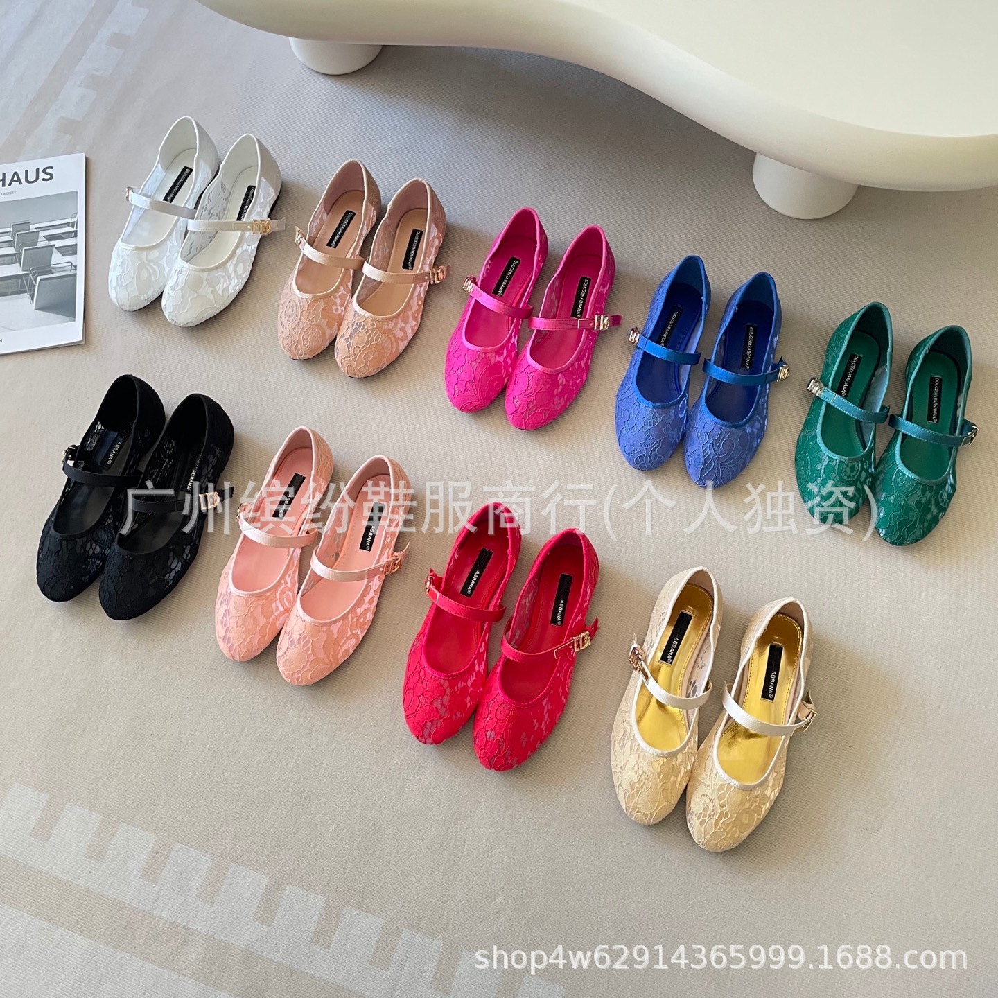 Hollow Sexy Lace Flats for Women 25 New Style Shallow Mouth Round Toe Plain Style Candy Color Mary Jane Ballet Shoes for Women