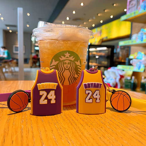 James Kobe Lakers jersey keychain cartoon basketball car key holder school bag decoration gift wholesale