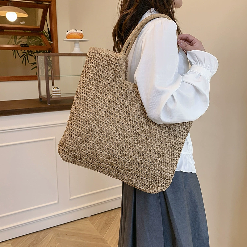 Capacious straw one-shoulder bag, beach handheld shoulder bag for leisure for traveling, Korean style