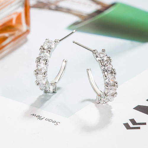 High-end sense exquisite zirconium arc earrings for women, daily commuting trendy fashion versatile earrings, mosquito coil shaped earrings