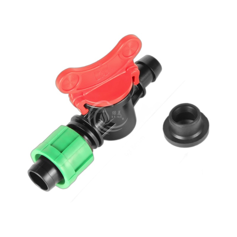 Green Hat 16 Riego por goteo con hebilla de bloqueo Válvula de derivación Puerta con almohadilla de goma en forma de T Piezas de tubería de laberinto con incrustaciones en tierras de cultivo