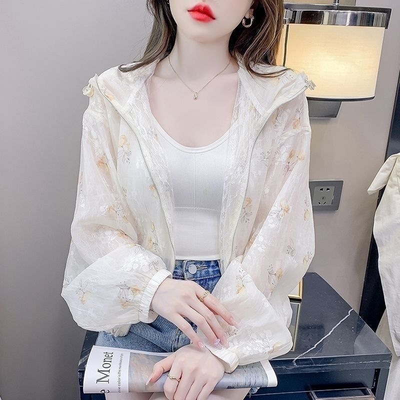 时尚印花连帽防晒衣女2026新款夏季碎花开衫薄款休闲宽松拉链外套