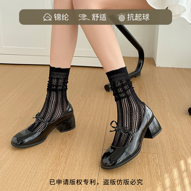 Calcetines de pila para mujeres super delgadas calcetines de encaje hueco transpirables a rayas blancasjk calcetines de mujer calcetines de viento