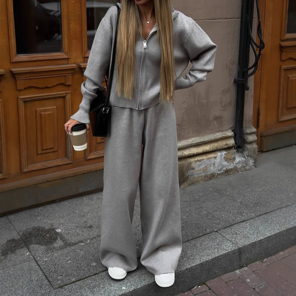 Brand fashionable long-sleeve with zipper