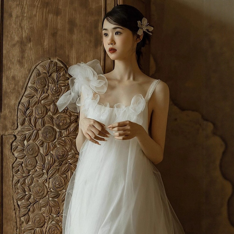 Light Wedding Dress, New Sweet Engagement Dress, Photo Shoot, Petite French High-End Suspender Niche Dressing Gown Gauze Skirt Light Wedding Dress, New Sweet Engagement Dress, Photo Shoot, Petite French High-End Suspender Niche Dressing Gown Gauze Skirt
