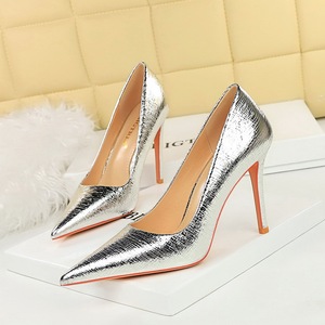 3391-7 European and American style retro banquet high heels, thin heels, shallow mouth, pointed metal feeling, super hig