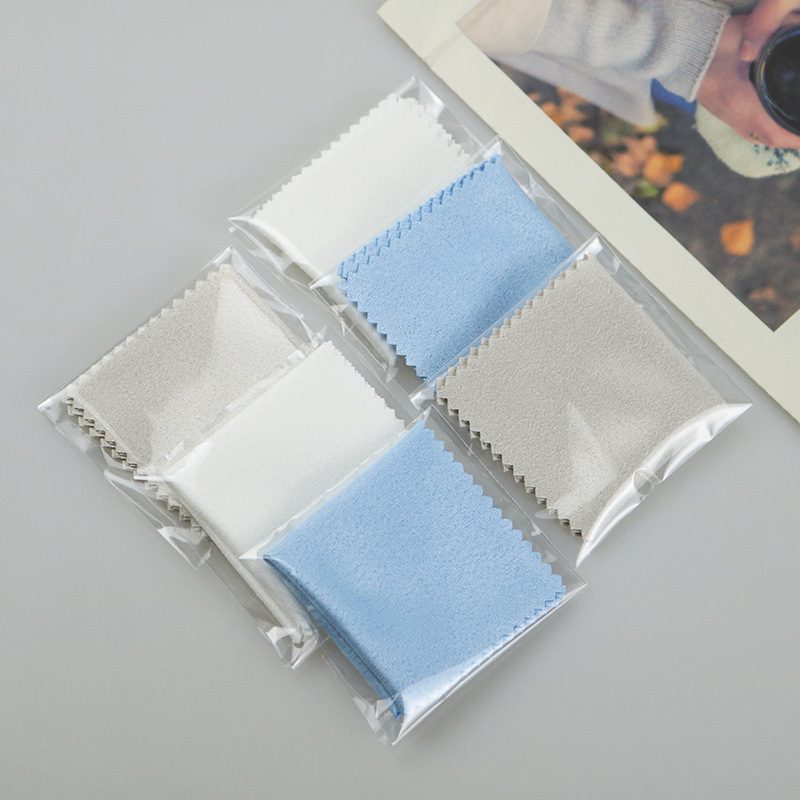 ジュエリークリーニングクロス 10x10cm 小包装 携帯用時計クリーニングクロス 微細繊維 パールジュエリー・メガネ拭き