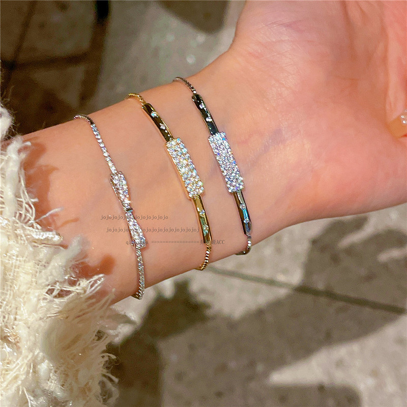 Autumn and winter new sparkling square zircon bracelet 2024 high sense design hand rope new J1689