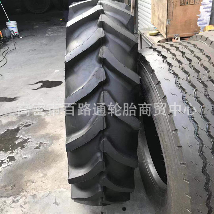 徐州甲字14.9-28拖拉机轮胎14.9-28农用旱田人字花纹轮胎