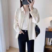 初秋女装竖条纹棉翻领刺绣衬衫宽松休闲防晒上衣外套S0820C