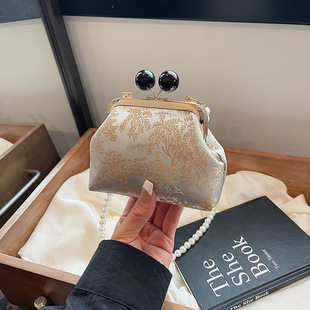 Evening Bag 2024 Summer New Style Sandwich Bag Women's Shoulder Crossbody Bag Instagram Style Embroidered Mini Women's Bag