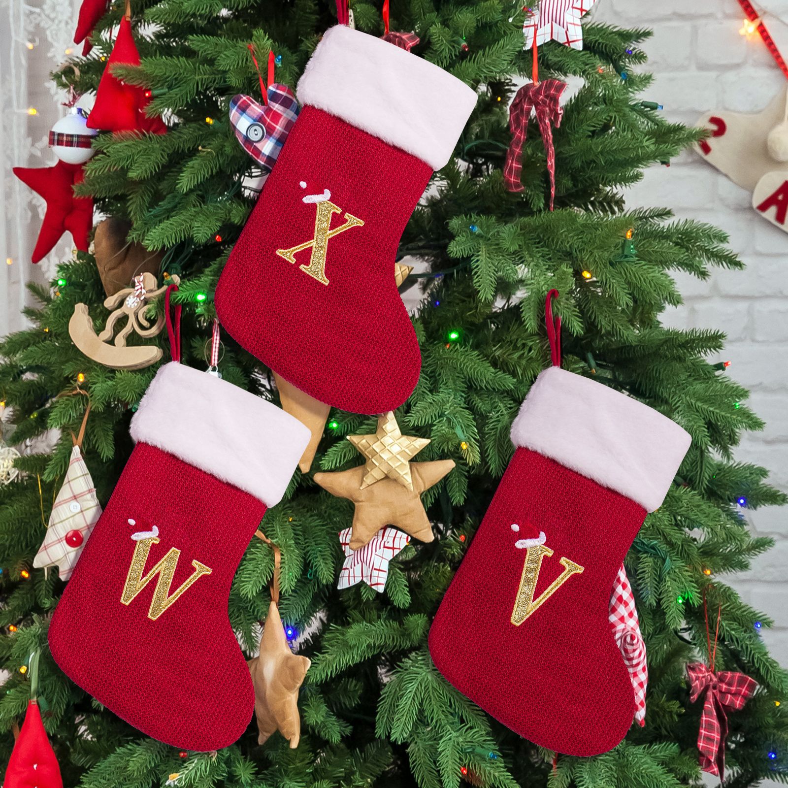 Cross-border nuevo estilo de Navidad rojo 26 letras calcetines de punto de alta calidad colgante de Navidad bordado dulces bolsas de decoración
