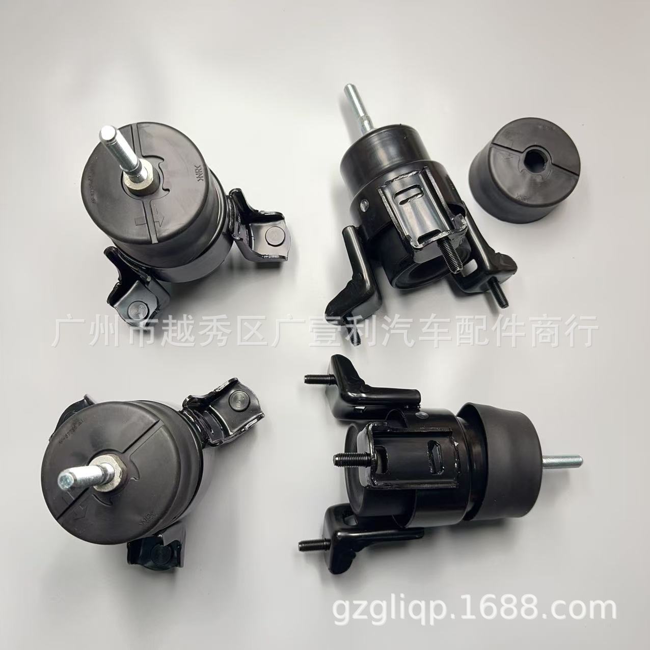 Applicable 12361-28110 12361-0H070 12361-0A080 Camry 2.4ACV30 front machine foot glue