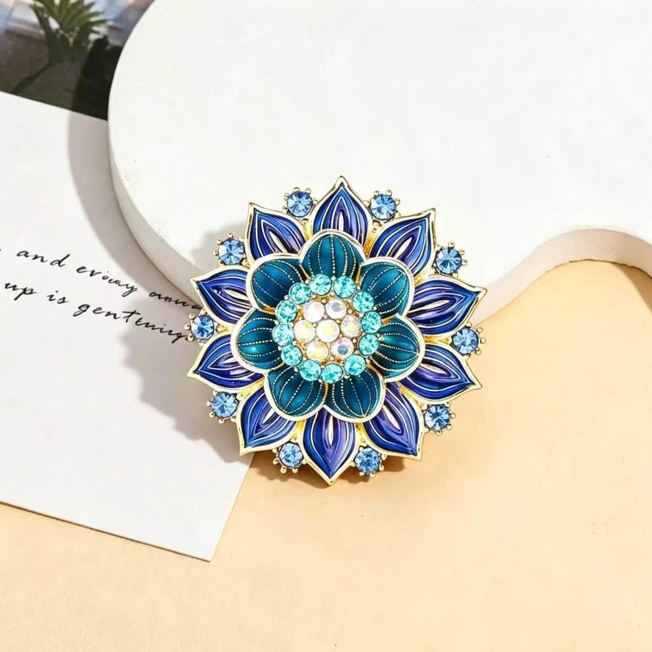 Plant Lotus Gradient Enamel Large Flower Brooch for Women, High-end Luxury New Accessory, Flower Brooch Gift
