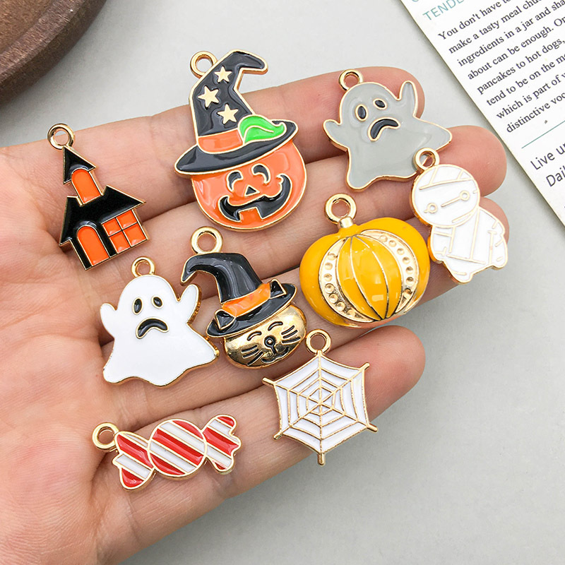 4g Weight Pendant Jewelry Making Type 12*16mm, 15 * 19mm, 16*24mm Jewelry Making Size DIY Jewelry Accessories Classification 27 Models Per Model 1, 27/Pack Quantity Zinc alloy Material Halloween Festival Pumpkin, Cat, Candy Pattern Enamel Design Cartoon Style Style 27 Models Per Model 1, 27/Pack 12*16mm 15 * 19mm 16*24mm Zinc Alloy Pumpkin Cat Candy Pendant 4