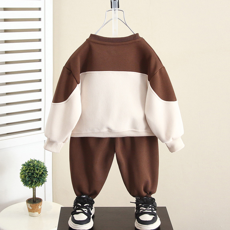 6111 Traje de rufián para niños 2024 Primavera y otoño Nuevo estilo para niños Estilo occidental Ropa de otoño coreana Suéter deportivo para bebés de celebridades de Internet