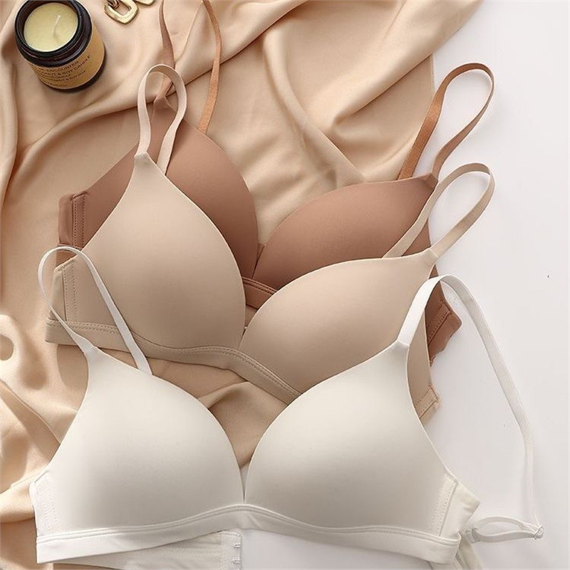 Southeast Asia Cross-Border Foreign Trade Small-Breasted Underwear for Girls, Thin Glossy Bra, Seamless Push-Up, Sexy and Comfortable Bra Southeast Asia Cross-Border Foreign Trade Small-Breasted Underwear for Girls, Thin Glossy Bra, Seamless Push-Up, Sexy and Comfortable Bra