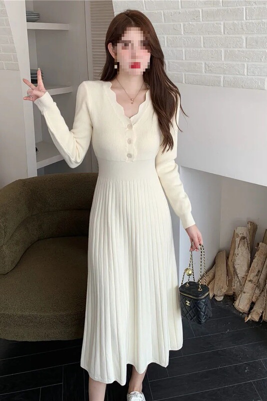 Long-Sleeved Knitted Dress with Coat, New Autumn and Winter Style French Waist-Cinching and Gentle Temperament, Sweater Skirt