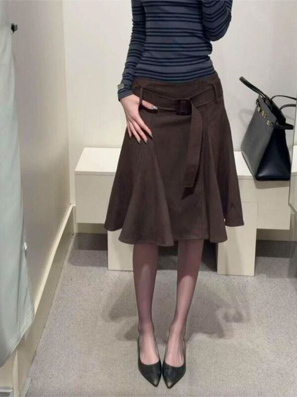 Autumn and Winter New Korean Style Heavy-Duty Women's Smart Ruffled Maillard Large Fishtail Skirt Retro Insert Skirt Autumn and Winter New Korean Style Heavy-Duty Women's Smart Ruffled Maillard Large Fishtail Skirt Retro Insert Skirt