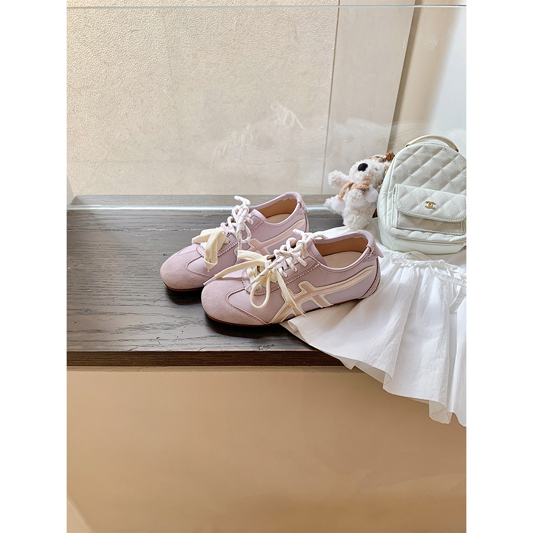 Versión de cuero de vaca, Su Yan, el mismo tipo de zapatos de chicas de doble cordón, zapatos casuales de altura aumentada, zapatos de entrenamiento de mujeres, zapatos de entrenamiento de mujeres