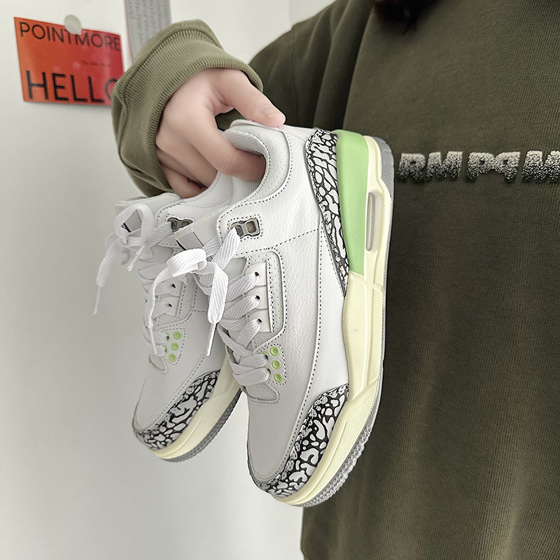 2023 Frühjahr neue Luftkissen-Sportschuhe männliche und weibliche Studenten Basketballschuhe Nische lässige kleine weiße Schuhe Paar Laufschuhe_voghion.com